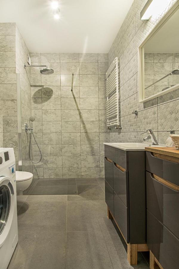 Apartamenty Centrum M - Komfortowe Noclegi П'ясечно Екстер'єр фото