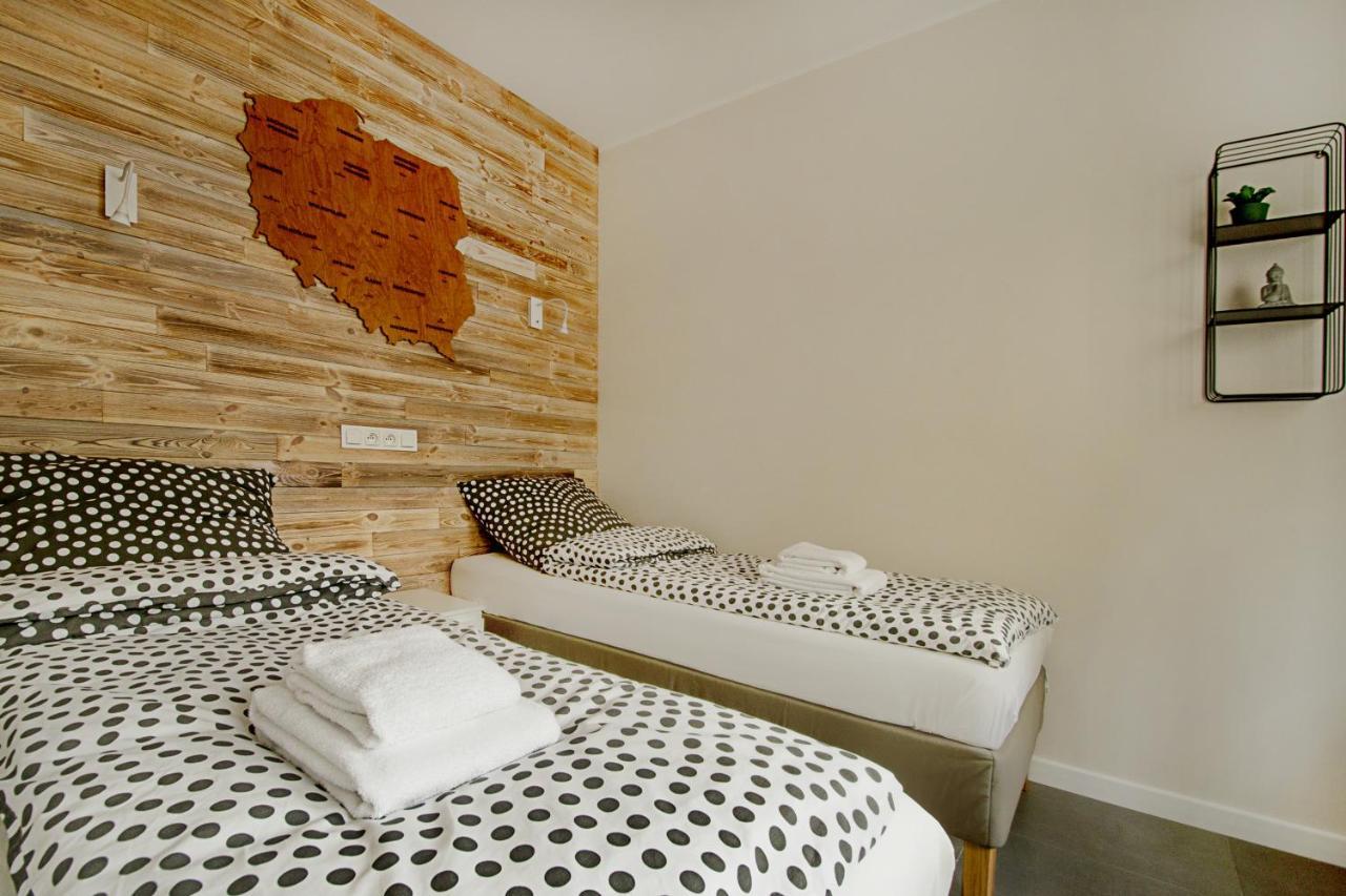 Apartamenty Centrum M - Komfortowe Noclegi П'ясечно Екстер'єр фото